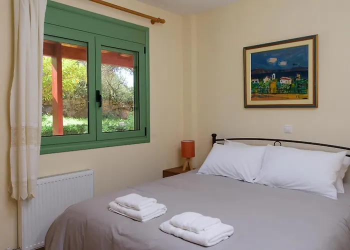 Eleni's House Asopos